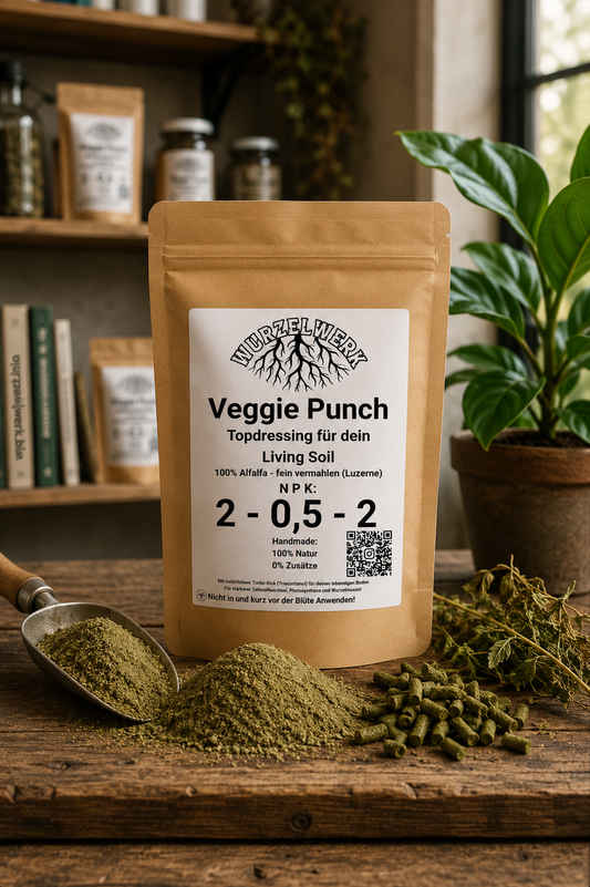 Wurzelwerk Veggie-Punch – fein gemahlenes Alfalfa Meal als organisches Topdressing für Living Soil zur natürlichen Stickstoffversorgung und mikrobiellen Aktivierung des Bodens.